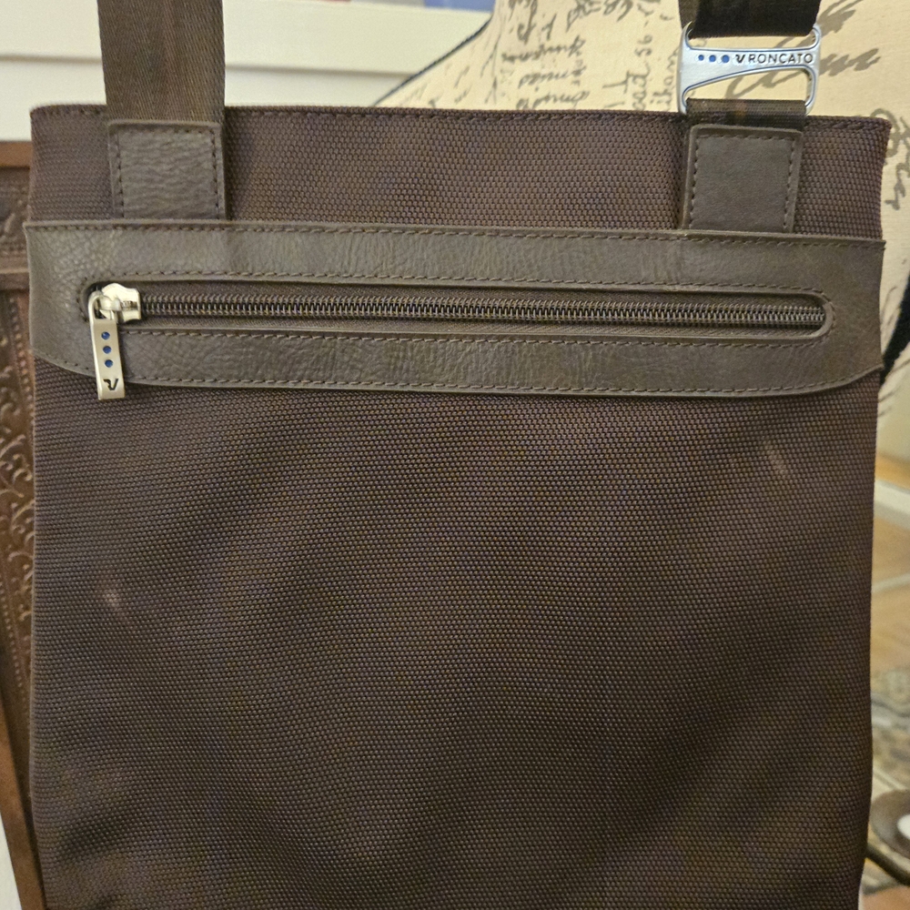 Roncato Correspondent Bag - Picture 7 of 16